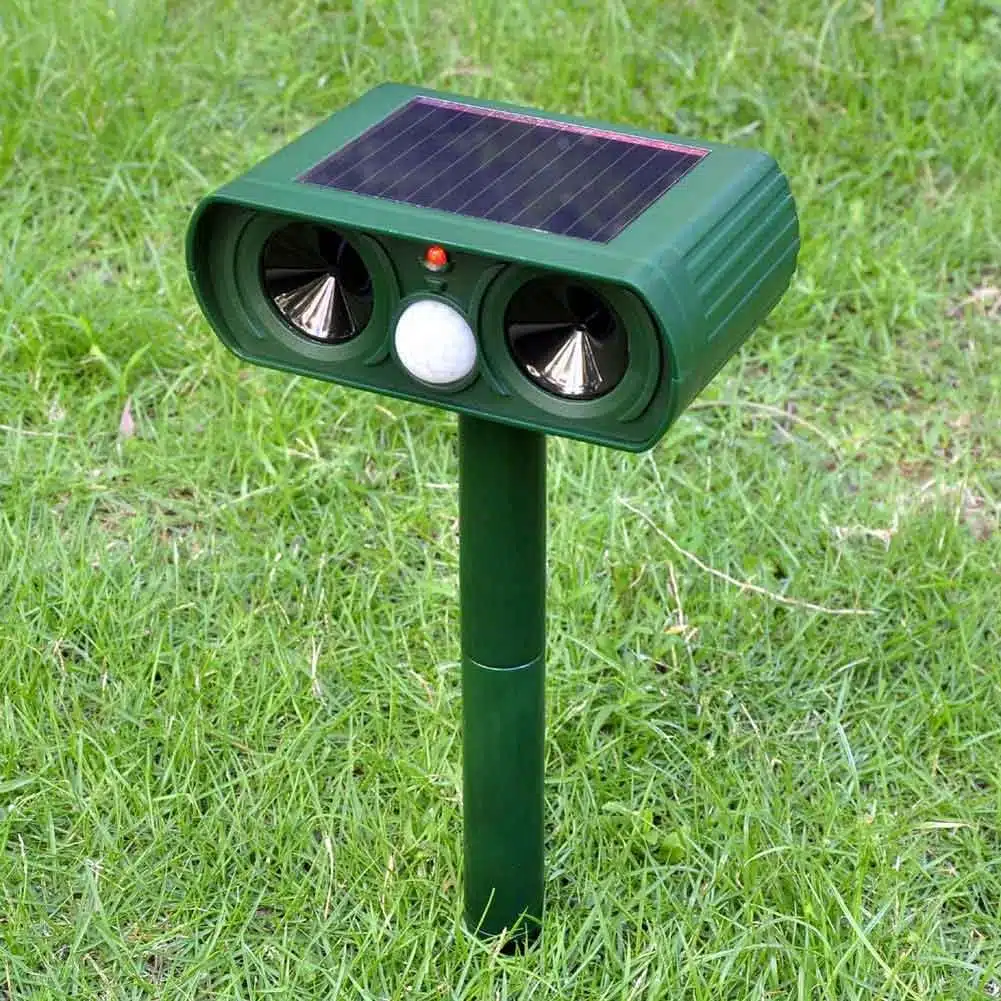 Répulsif à ultrasons solaire dissuasif animaux