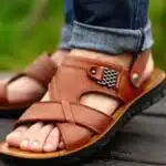 Sandale orthopédique respirante pour homme