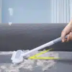 Brosse multifonction 4-en-1 pour poils d'animaux et vitres
