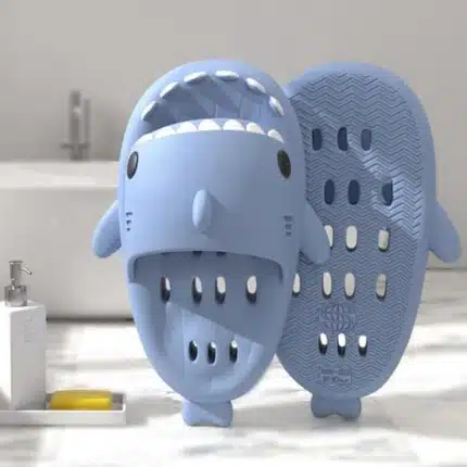 Sandales de bain requin anti-dérapantes avec drainage pour douche et piscine