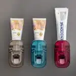 Distributeur de dentifrice murale a pression