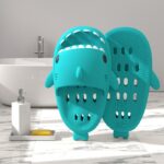 Sandales de bain requin anti-dérapantes avec drainage pour douche et piscine