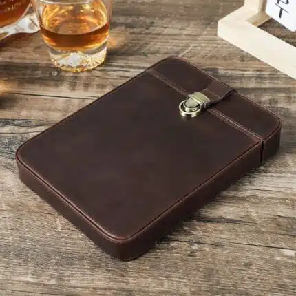 Etui à cigares retro en cuir de luxe
