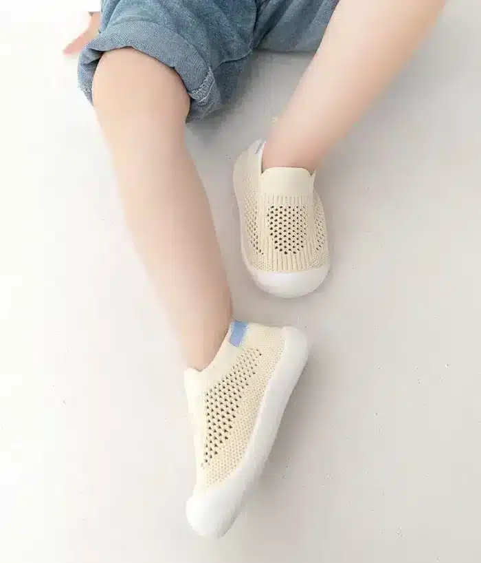 Chaussures respirantes pour bébés antidérapantes sans lacets