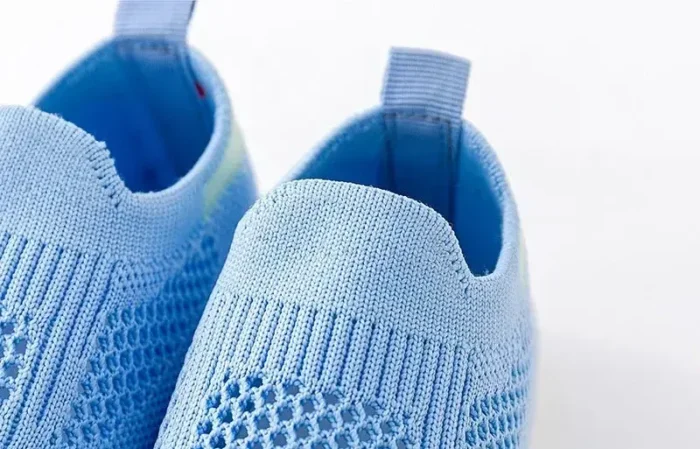 Chaussures respirantes pour bébés antidérapantes sans lacets