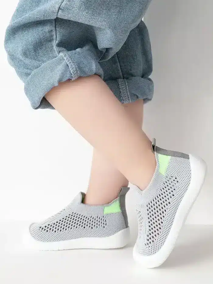 Chaussures respirantes pour bébés antidérapantes sans lacets